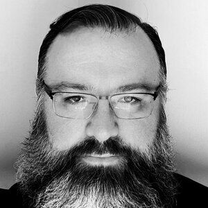 Meet your Posher, Aaron